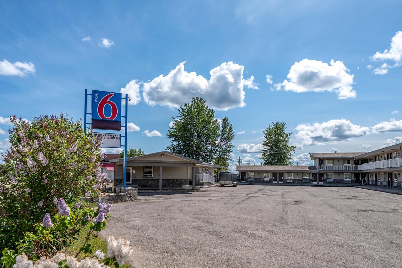 Motel 6-Fort Nelson, BC Eksteriør bilde