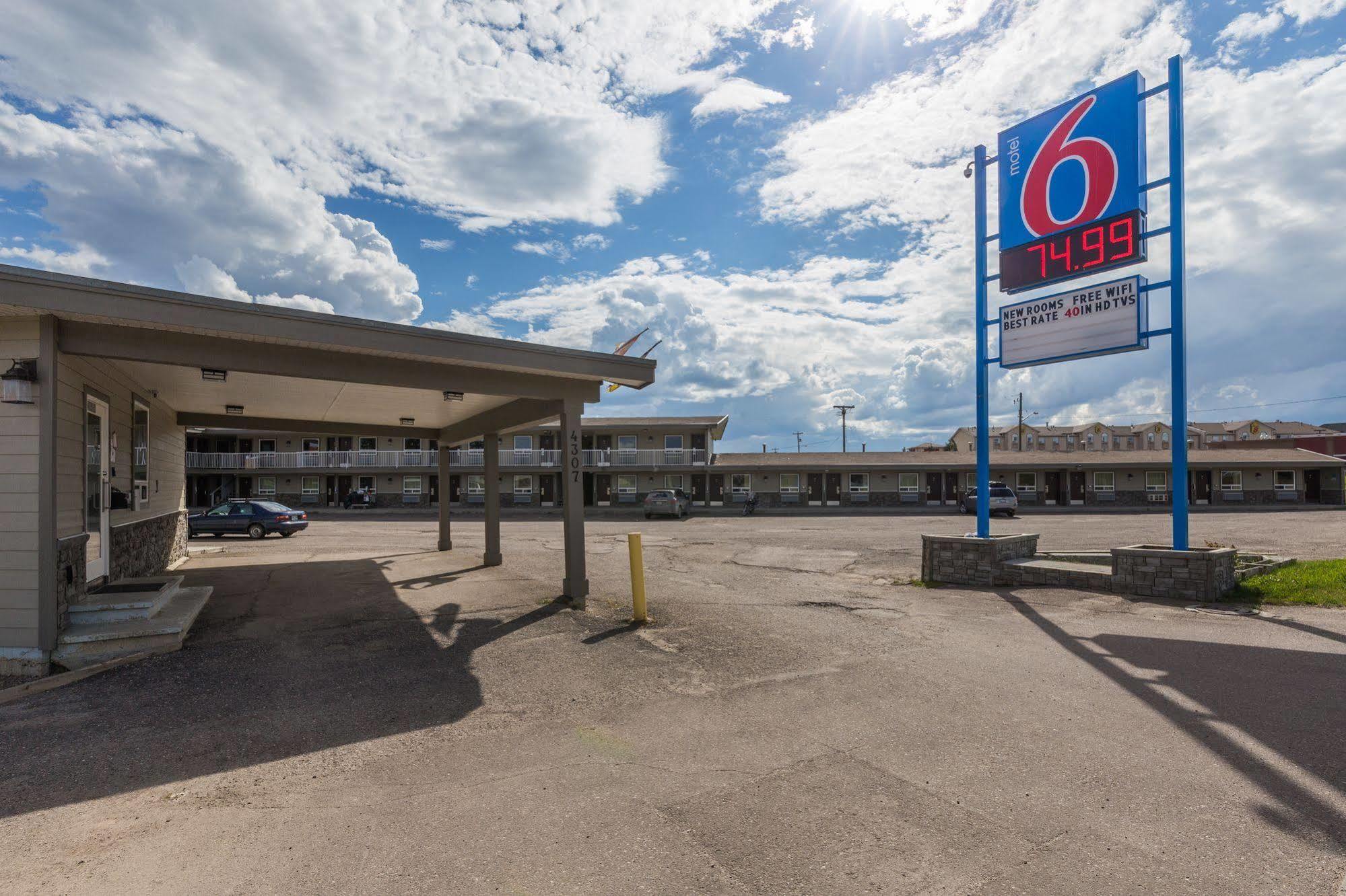 Motel 6-Fort Nelson, BC Eksteriør bilde